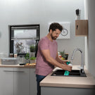 hansgrohe-focus-m42-chrome-pullout-spray-kitchen-sink-mixer-tap-71800000-