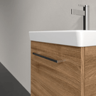 villeroy--boch-avento-oak-kansas-450mm-wall-hung-vanity-unit--basin-a88700rh73584501-