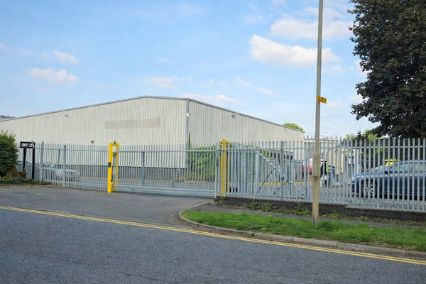 Taps UK Launches New Showroom with Collection Point