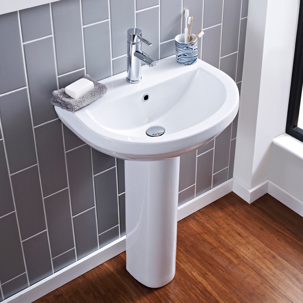 Nuie Ivo 550x445 1th White Basin & Full Pedestal - CIV002