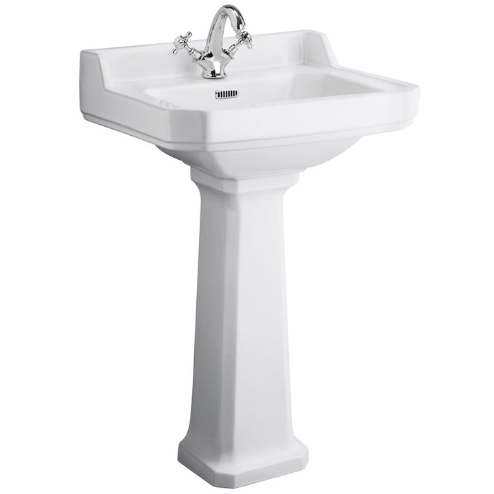 hudson-reed-richmond-560x450-1th-white-basin--pedestal-ccr016-