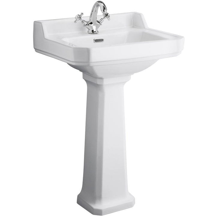 hudson-reed-richmond-560x450-1th-white-basin--comfort-height-pedestal-ccr030-