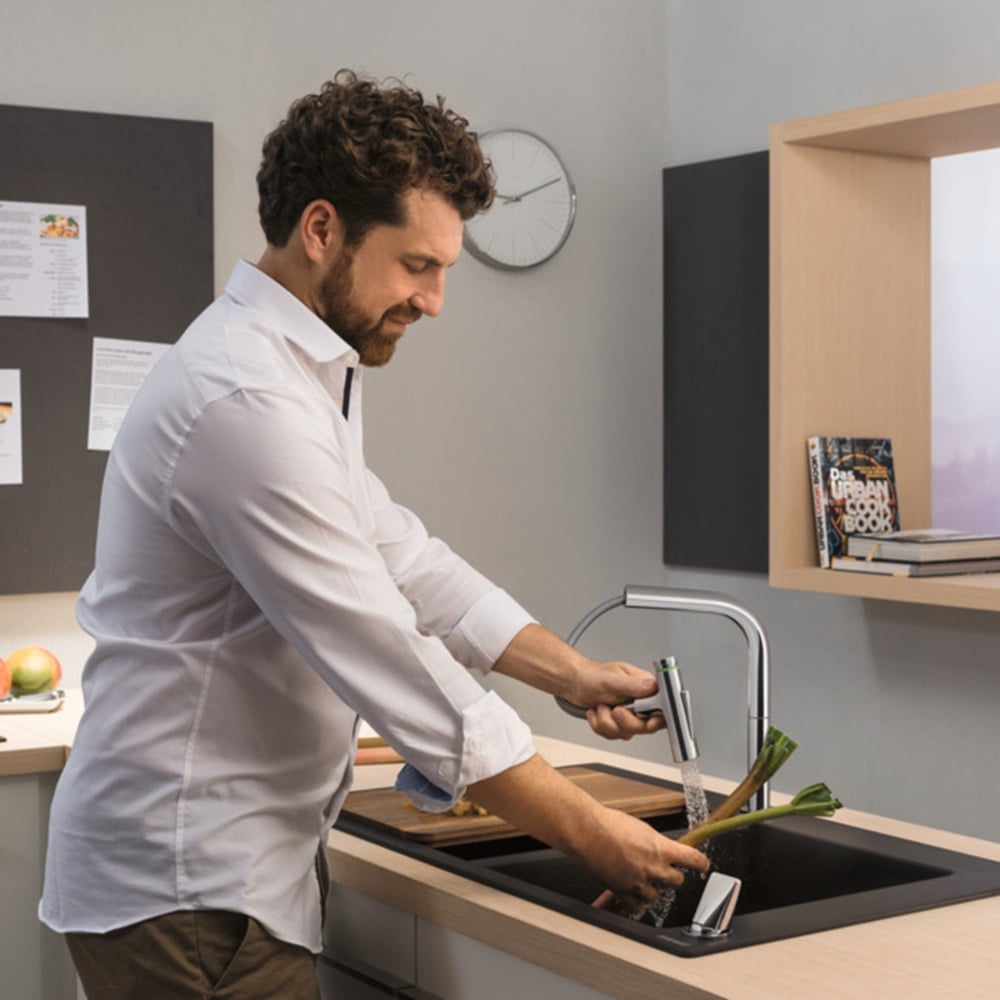Hansgrohe Metris Select M71 200 2 Jet Pullout Spray Single Lever Kitchen Sink Mixer Tap with sBox