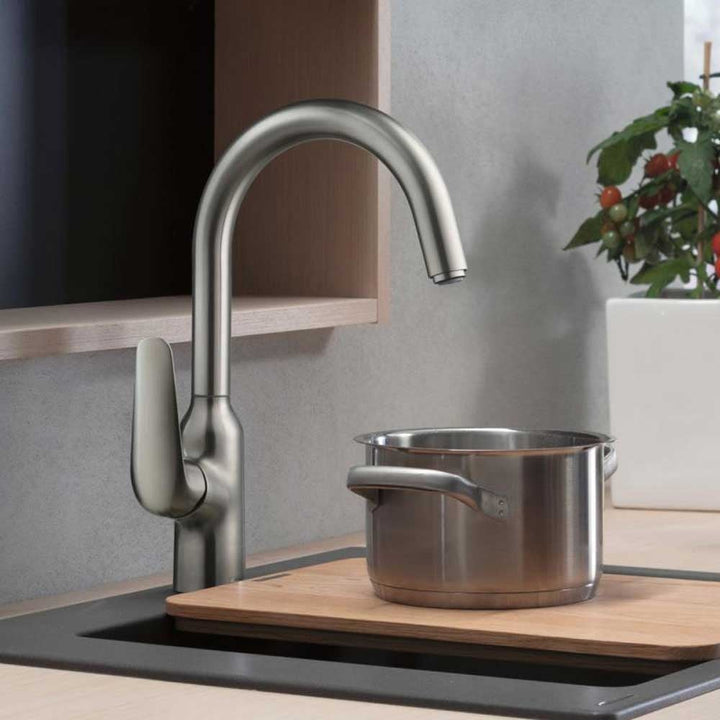 hansgrohe-focus-m42-brushed-steel-single-lever-kitchen-sink-mixer-tap-71802800-