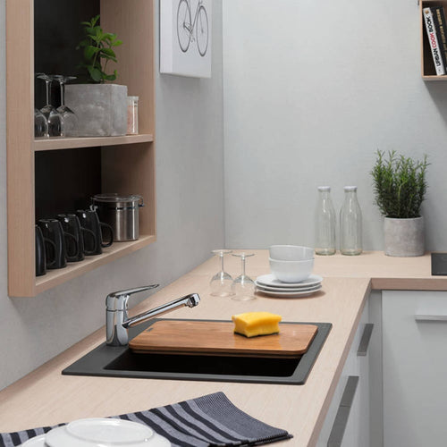 Hansgrohe F16 Natural Oak Cutting Board 40961000