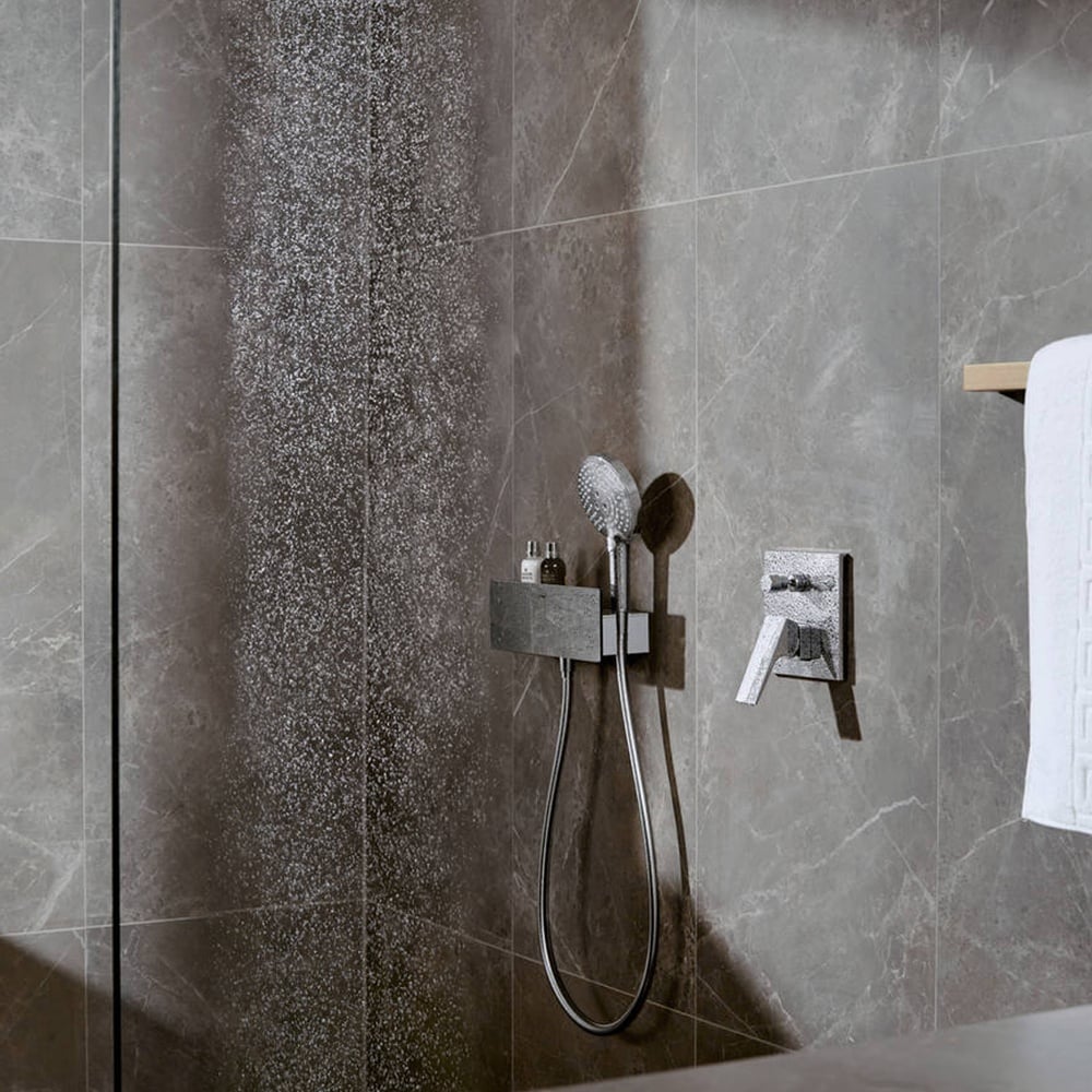 Hansgrohe Raindance E Brushed Black Chrome 300 1 Jet Overhead Shower& Shower Arm