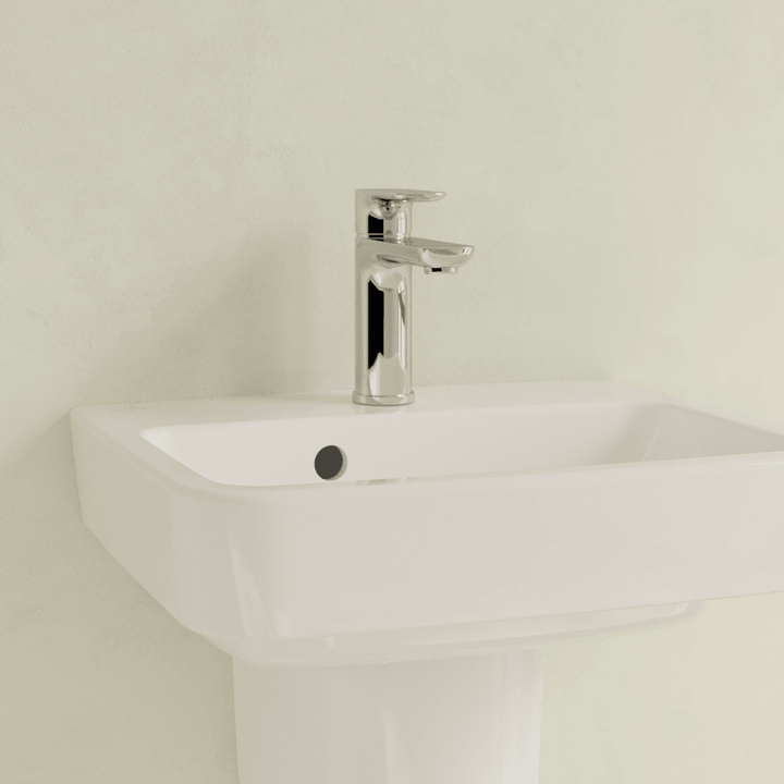 villeroy--boch-onovo-white-450mm-1-tap-hole-basin--pedestal-