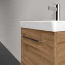 villeroy--boch-avento-oak-kansas-450mm-wall-hung-vanity-unit--basin-a88701rh73584501-