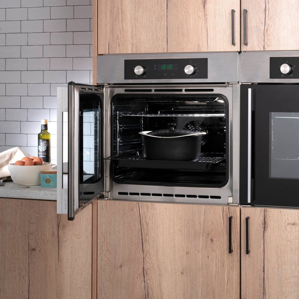 Caple 60cm Classic Side Opening Electric Black Glass Stainless Steel Single Oven C2220