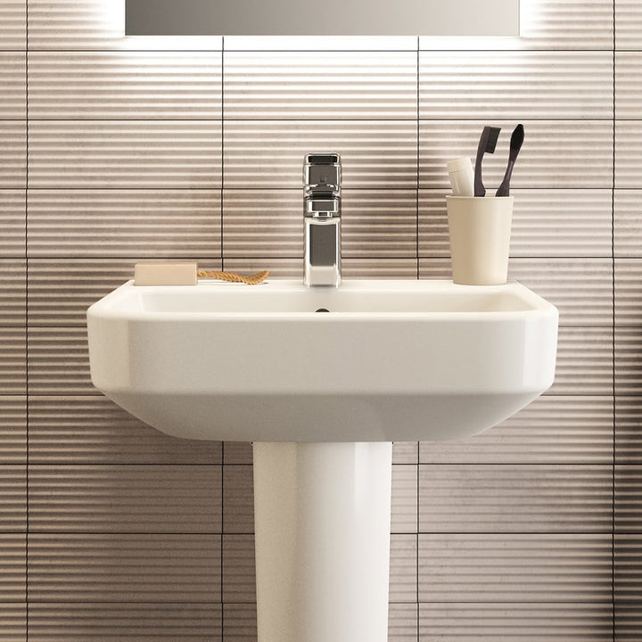 ideal-standard-ilife-s-white-500mm-compact-ceramic-washbasin--full-pedestal-
