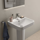 ideal-standard-ilife-b-white-500mm-ceramic-1th-basin--full-pedestal-