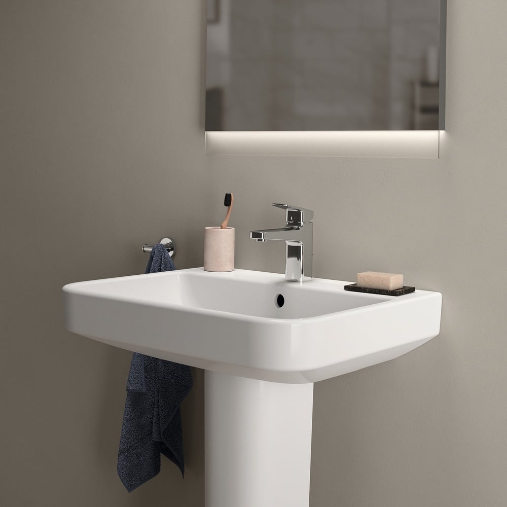 Ideal Standard i.life B White 600mm Ceramic 1TH Basin & Full Pedestal