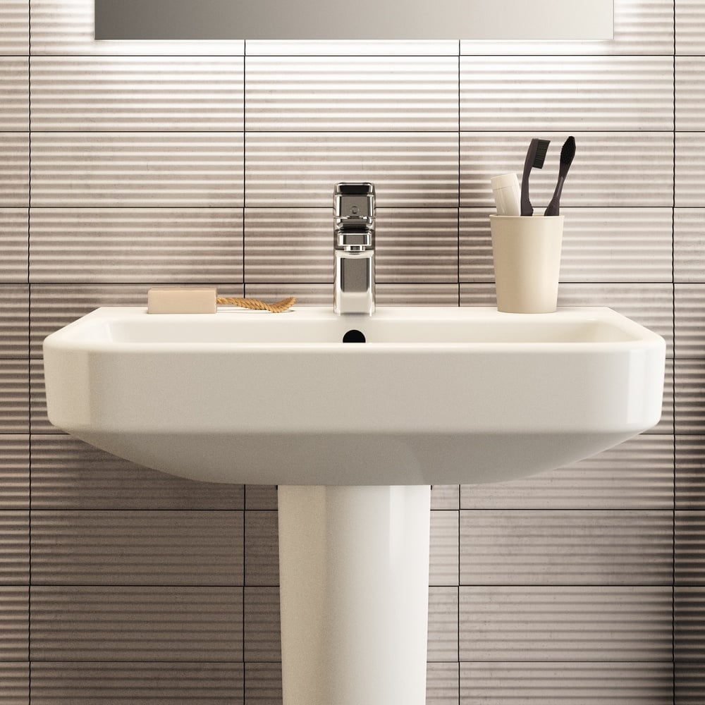 Ideal Standard i.life S White 600mm Compact Ceramic Washbasin & Semi Pedestal