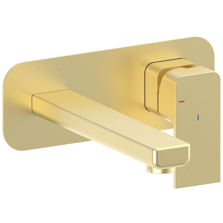 astini-quadrado-brushed-brass-square-eco-wall-mounted-basin-mixer-tap-