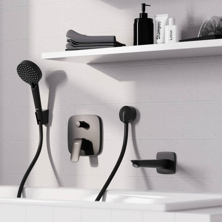 hansgrohe-logis-matt-black-bath-spout-