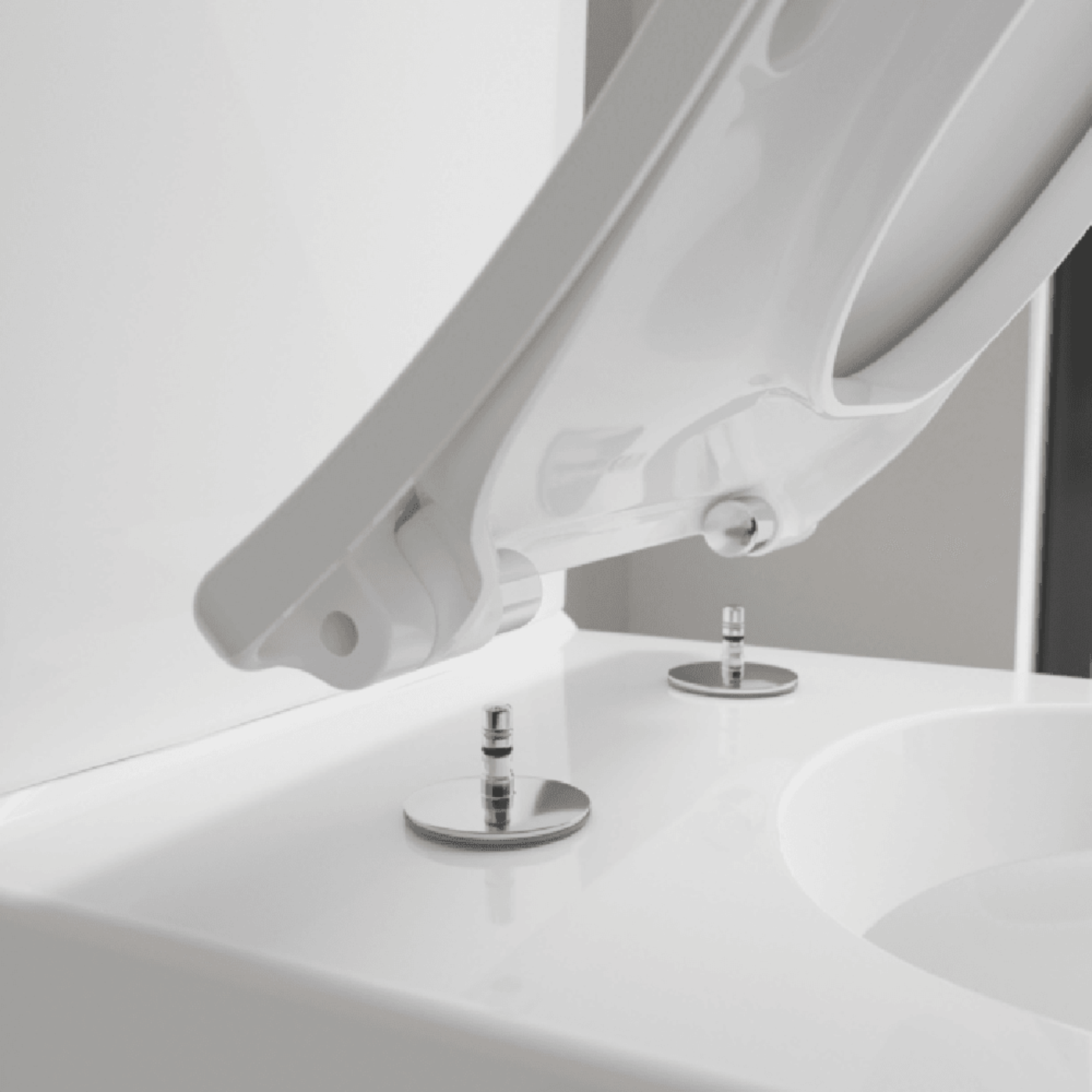 Villeroy & Boch Venticello Close-Coupled Toilet with WC Pan, Cistern and Soft Close Seat