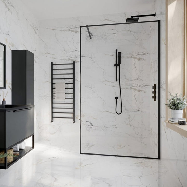 Glass shower cubicle with sliding doors