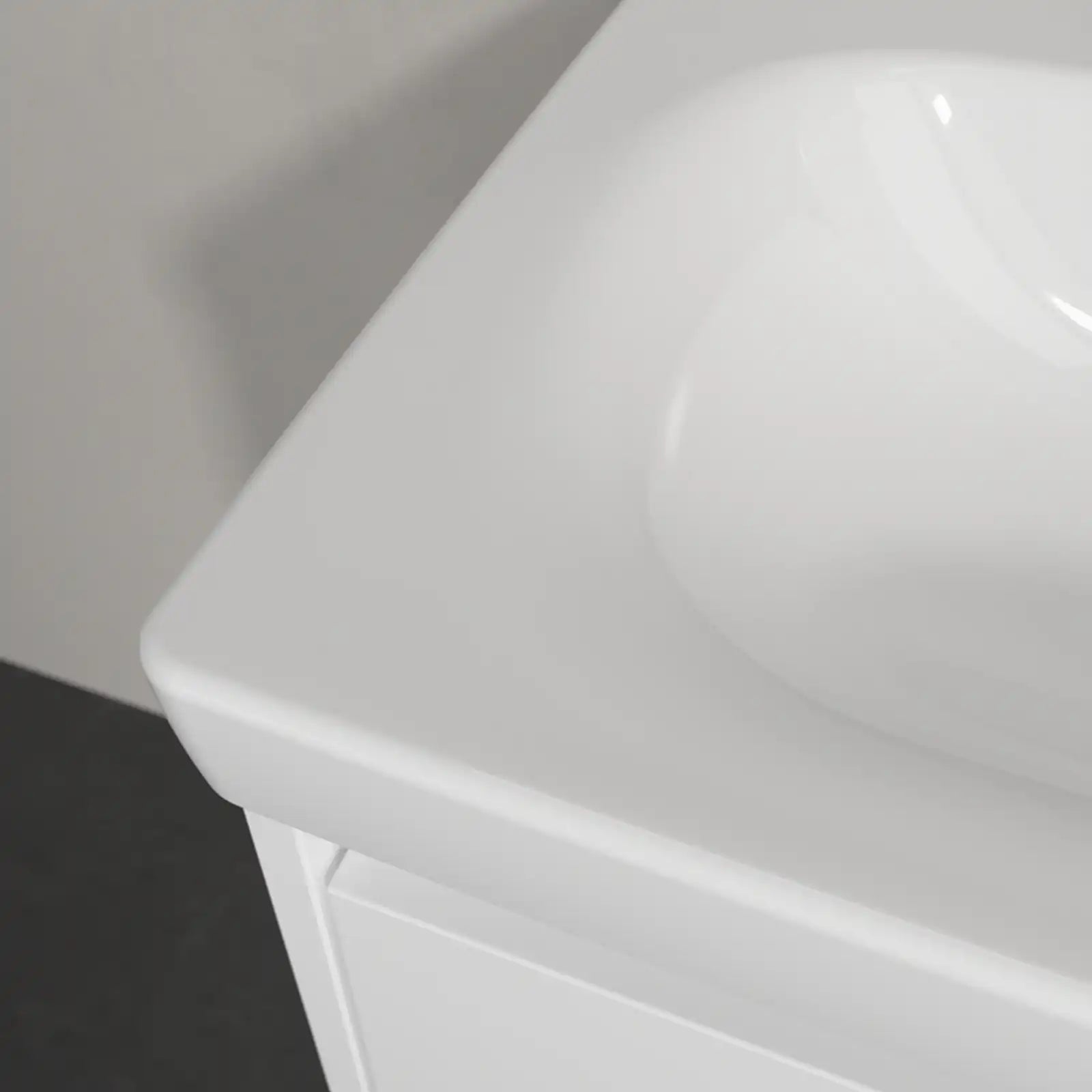Villeroy & Boch Skyla White Alpin Wall Mounted Washbasin 600 x 460 x 163 mm