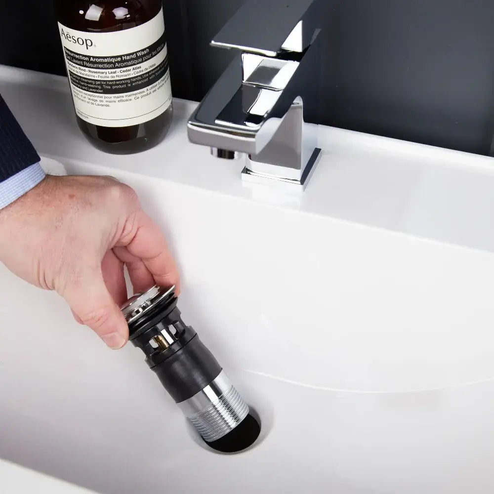 Top Fix Slotted Basin Waste - G1 1/4”
