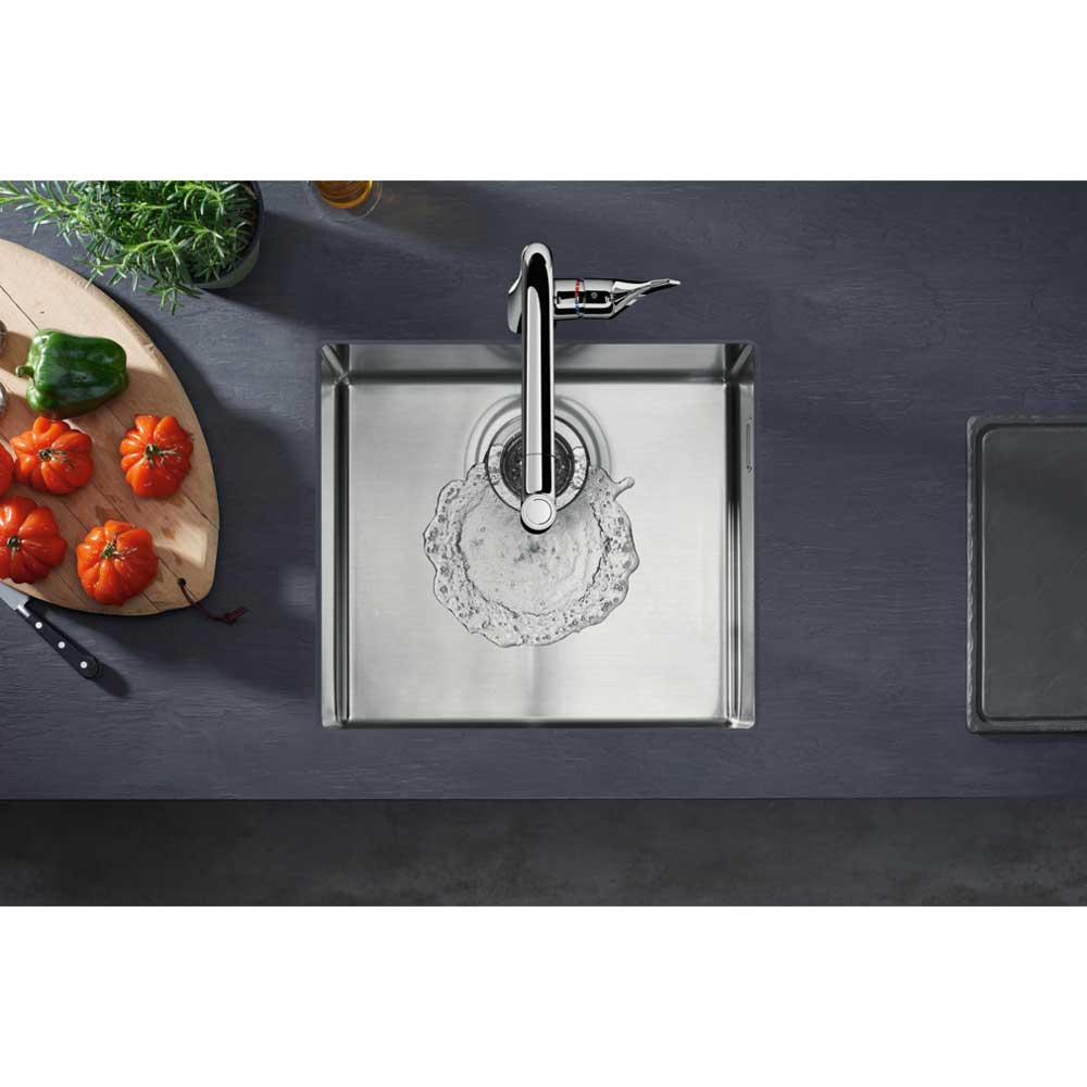 Hansgrohe Metris M71 Brushed Steel  sBox Pullout Kitchen Sink Mixer Tap 73801800