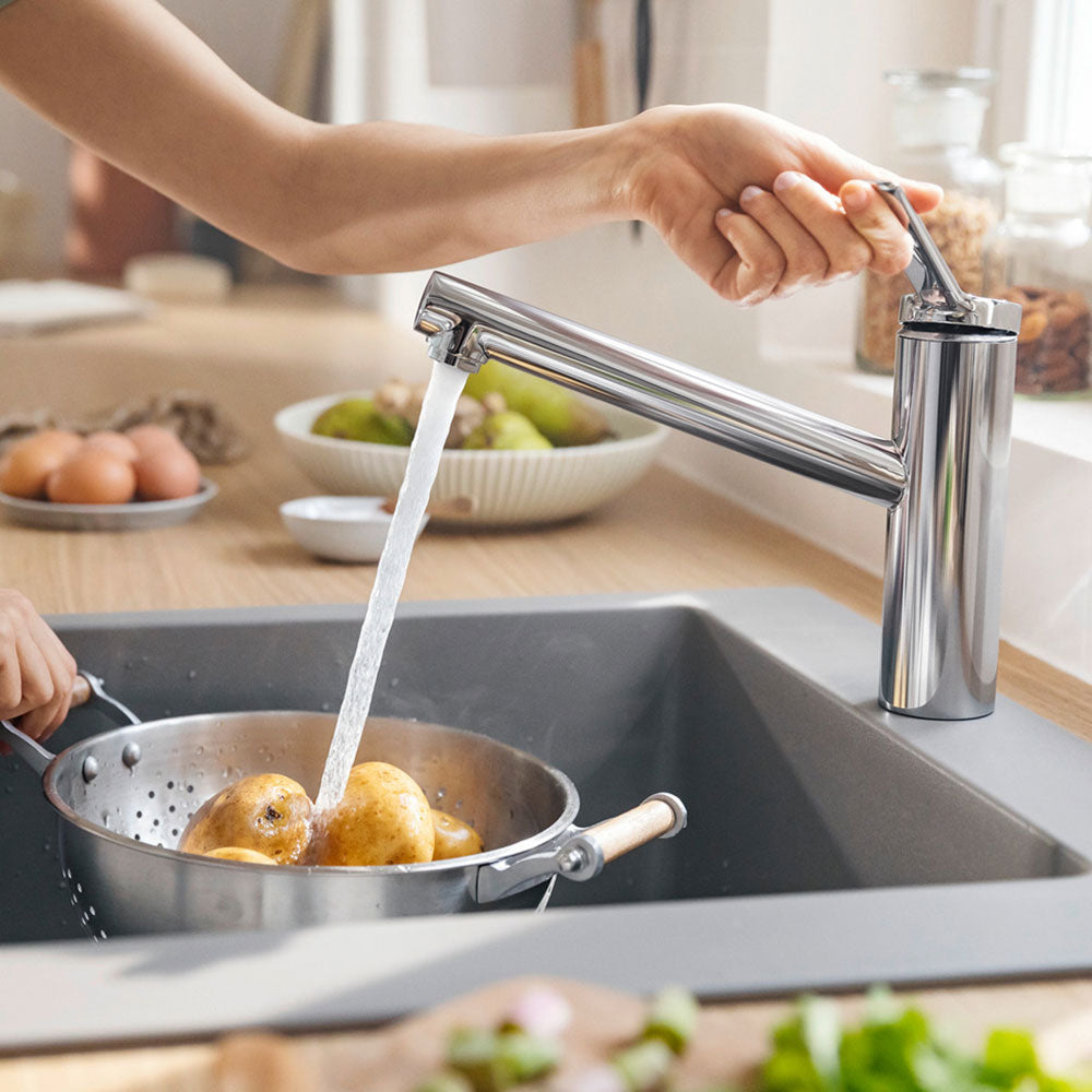 Hansgrohe Zesis M33 Chrome 150 1 Jet Single Lever Kitchen Sink Mixer Tap 74813000