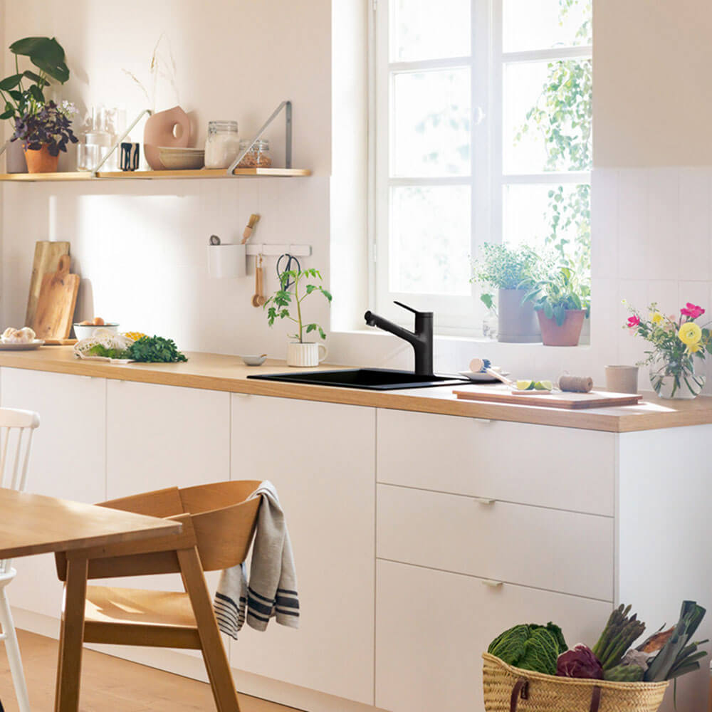 Hansgrohe Zesis M33 150 2 Jet Metal Pull-out Spray Single Lever Kitchen Sink Mixer Tap