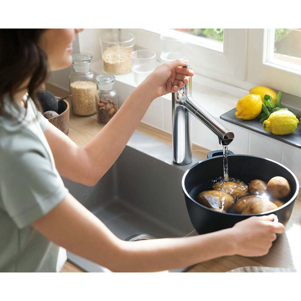Hansgrohe Zesis M33 160 2 Jet Metal Pull-Out Spray Single Lever Kitchen Sink Mixer Tap