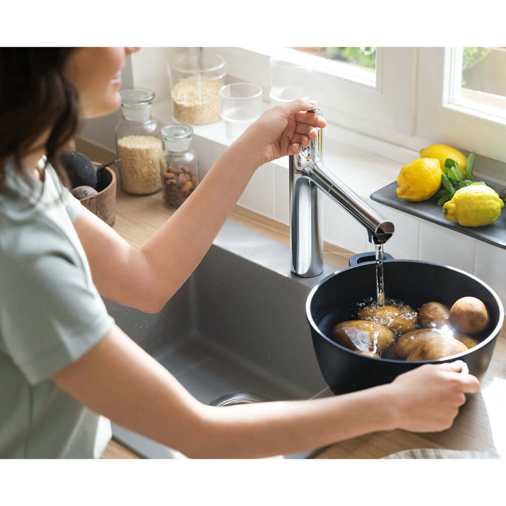 Hansgrohe Zesis M33 160 2 Jet Metal Pull-Out Spray Single Lever Kitchen Sink Mixer Tap