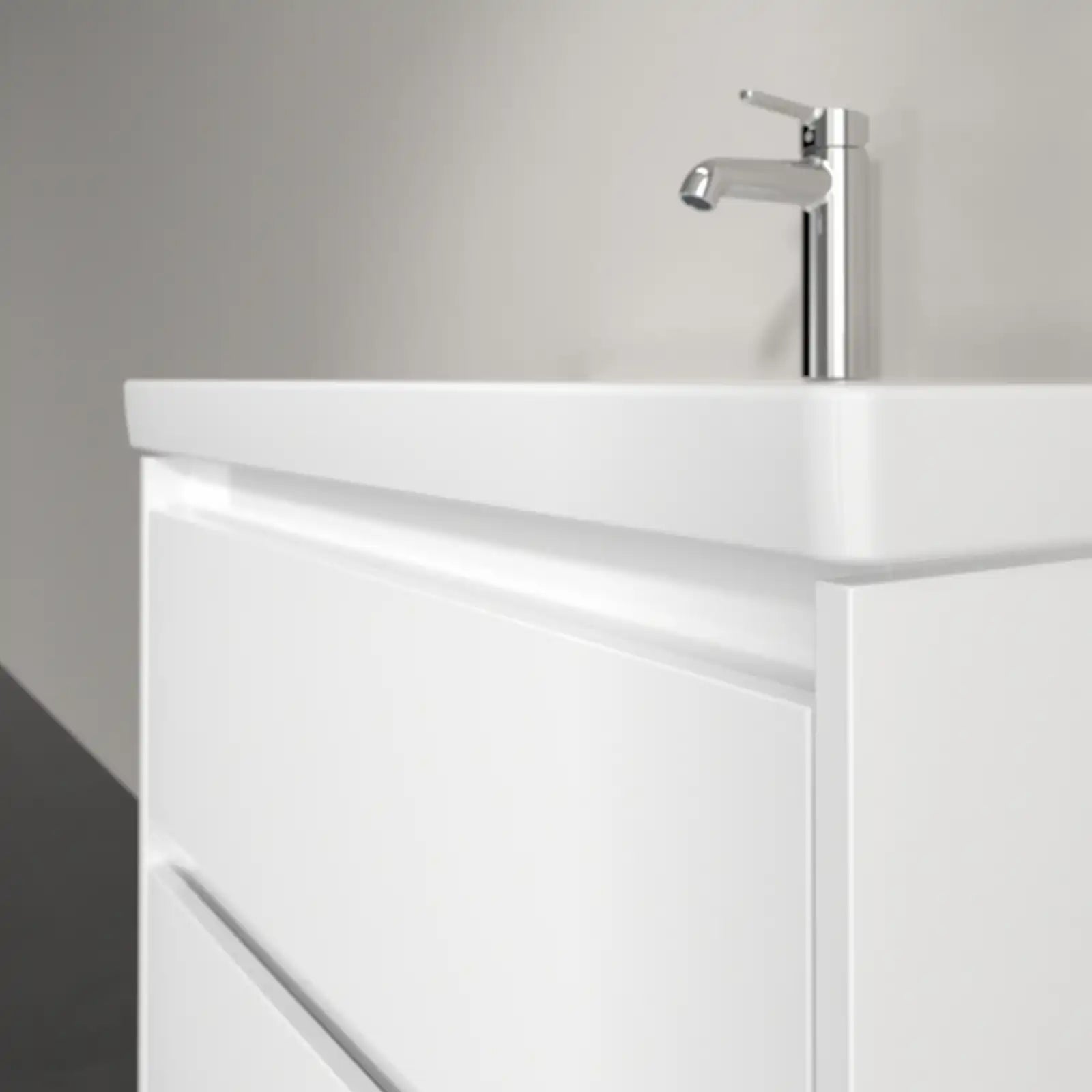 Villeroy & Boch Skyla Brilliant White 2 Pull Out Element Vanity Unit & White Alpin Washbasin with Overflow C79600VE+5A518001