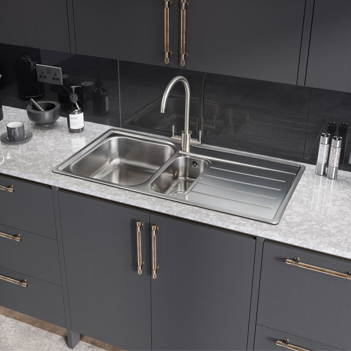 Rangemaster Oakland 1.5 Bowl Brushed Stainless Steel Kitchen Sink & Waste RHD OL9852R/