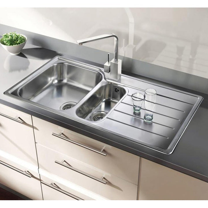 Rangemaster Oakland 1.5 Bowl Brushed Stainless Steel Kitchen Sink & Waste RHD OL9852R/