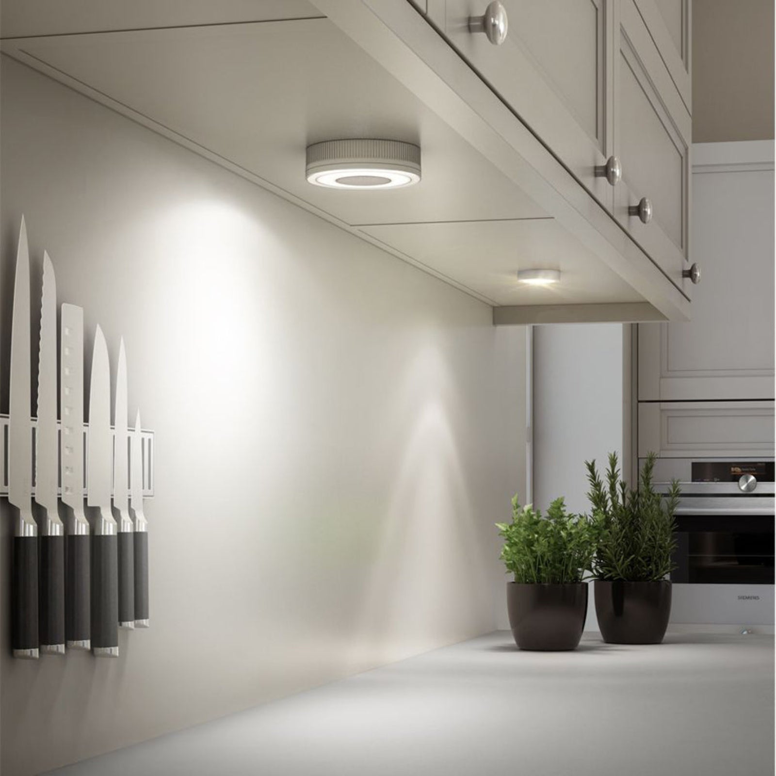 Sensio SensioSound Illuminated Cool White LED Light with Bluetooth Speaker SE21090C0