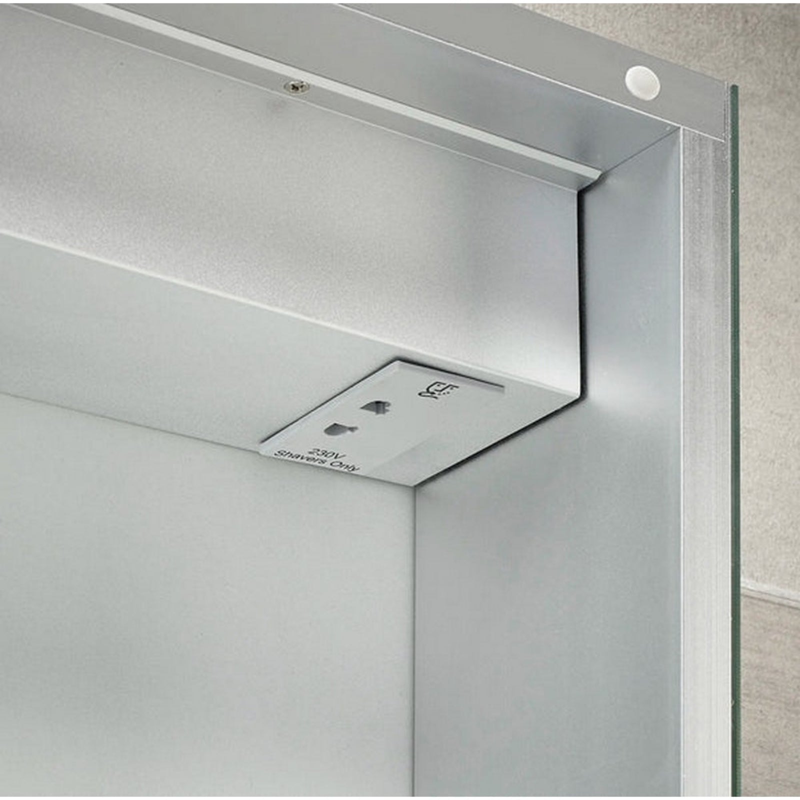 Sensio Harlow Single Door Mirror Cabinet With Shaver Socket SE31194C0