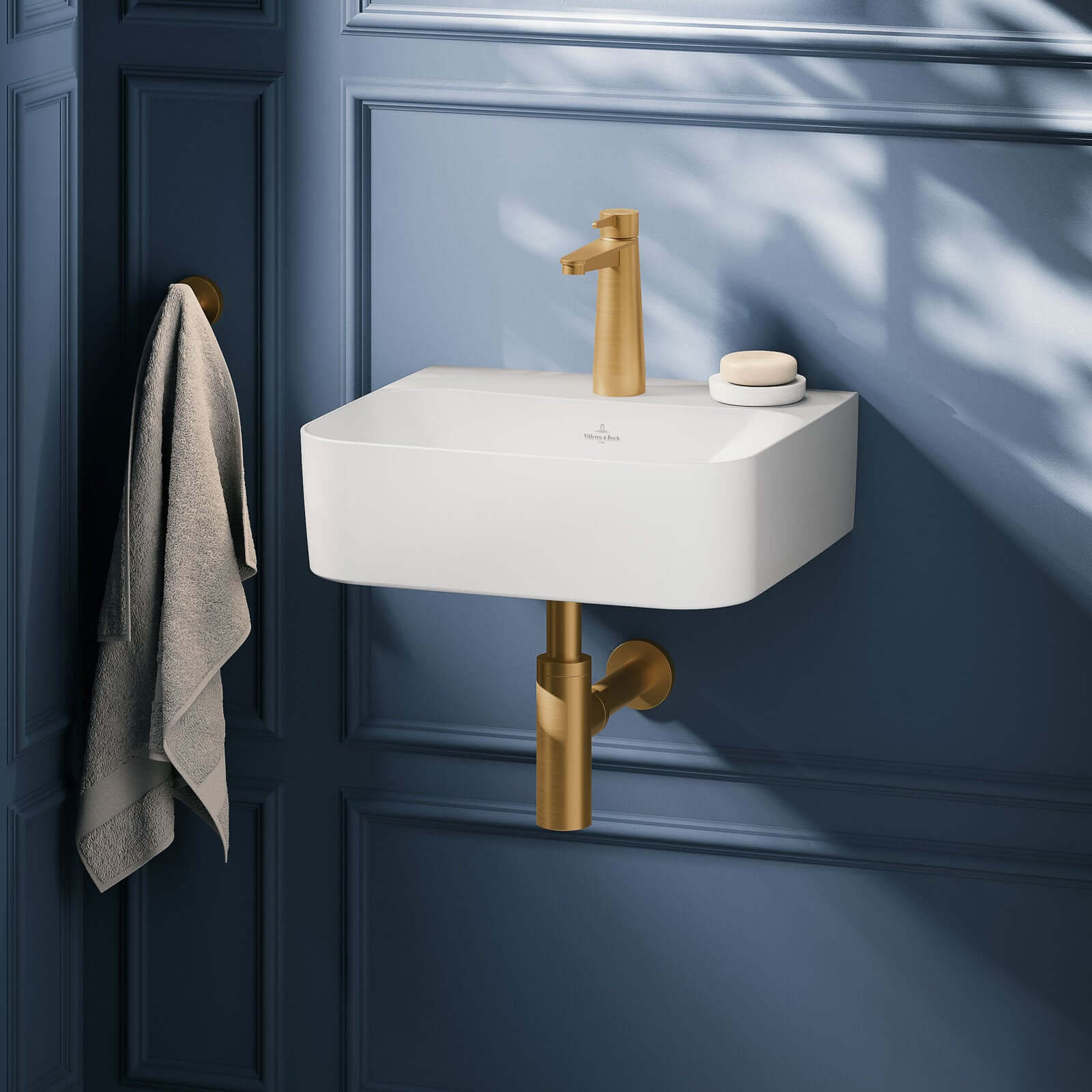 Villeroy & Boch Universal Wall Mounted Round Basin Bottle Trap
