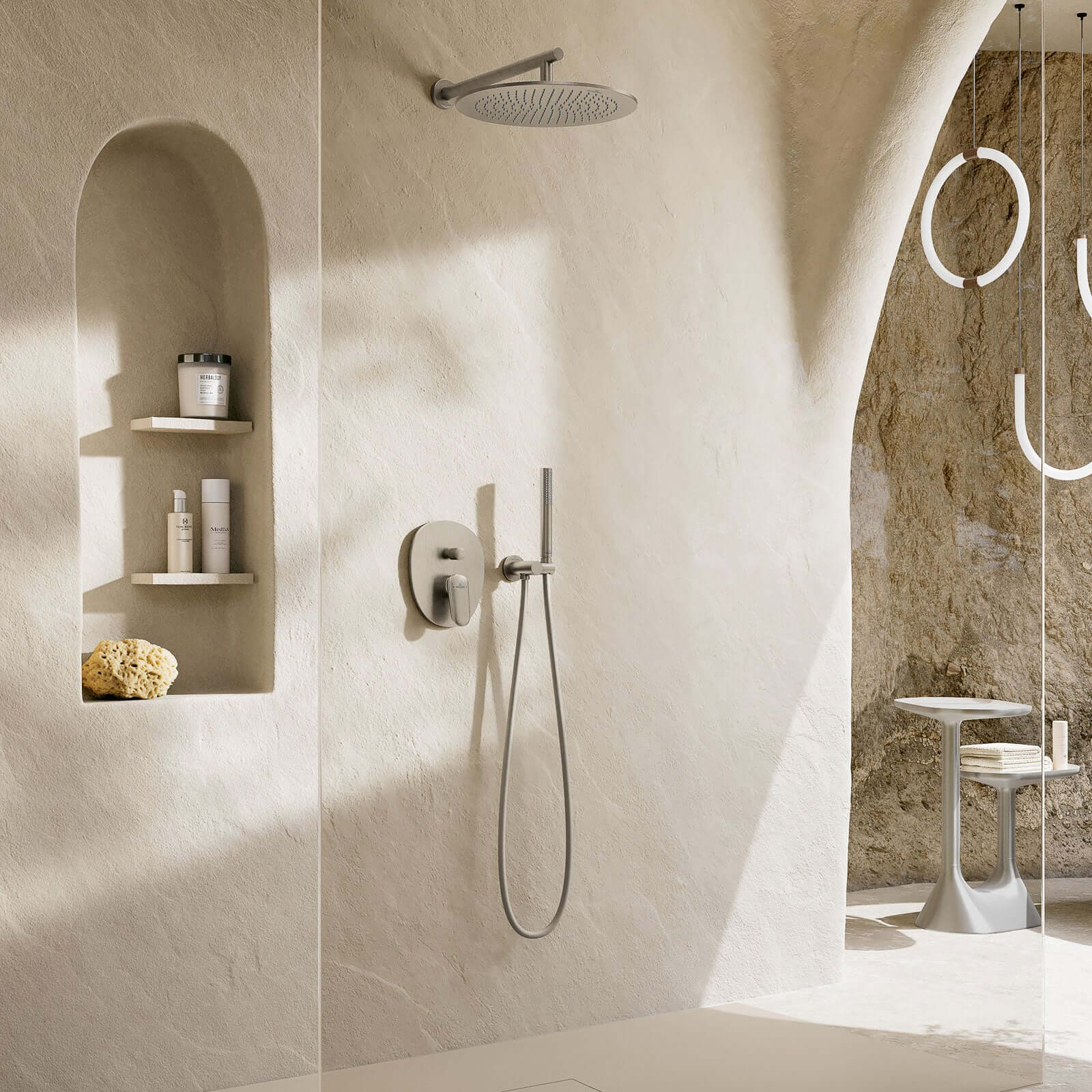 Villeroy & Boch Universal Wall Mounted Round Shower Arm