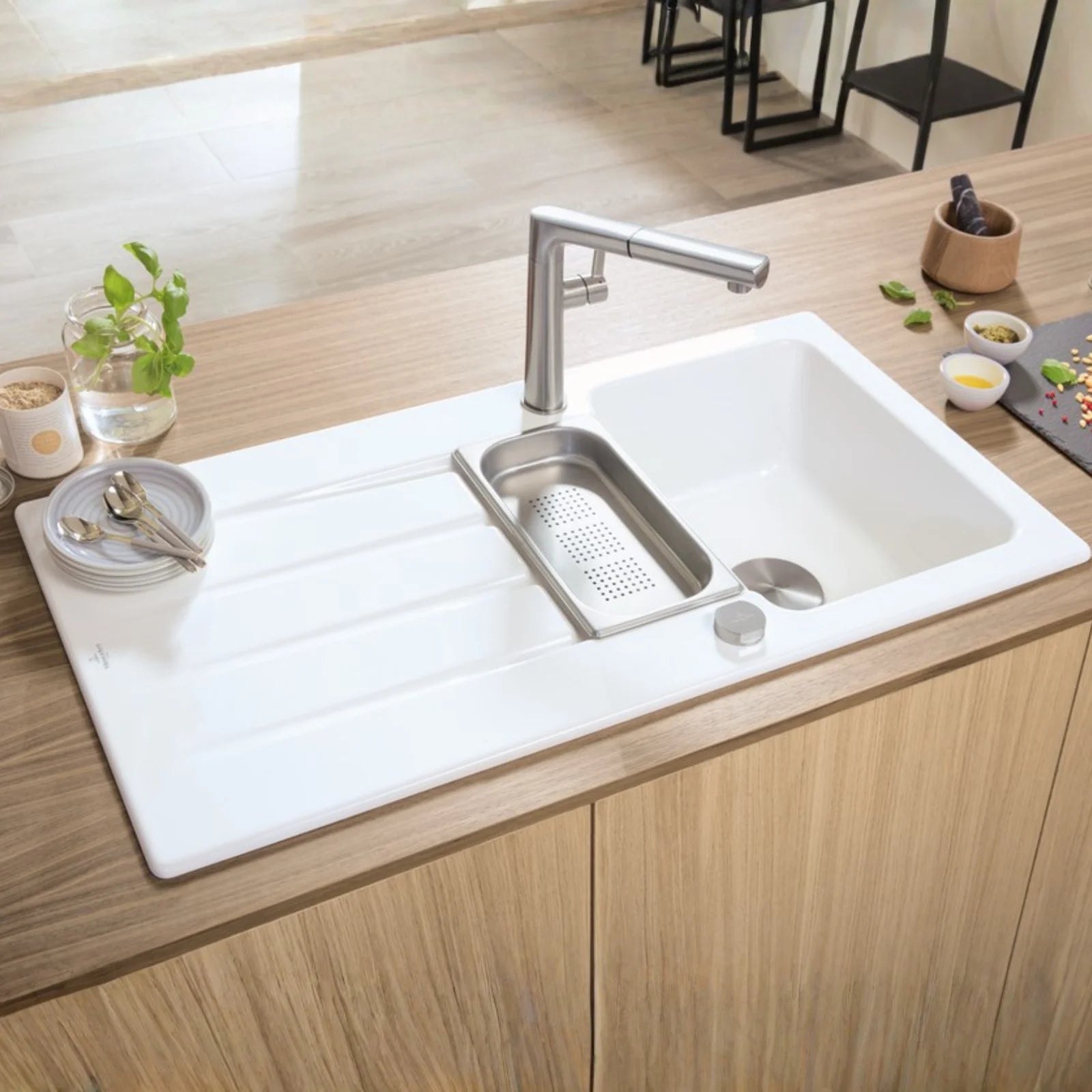 Villeroy & Boch Architectura 60XR 1.5 Bowl Ceramic Kitchen Sink - NO WASTE