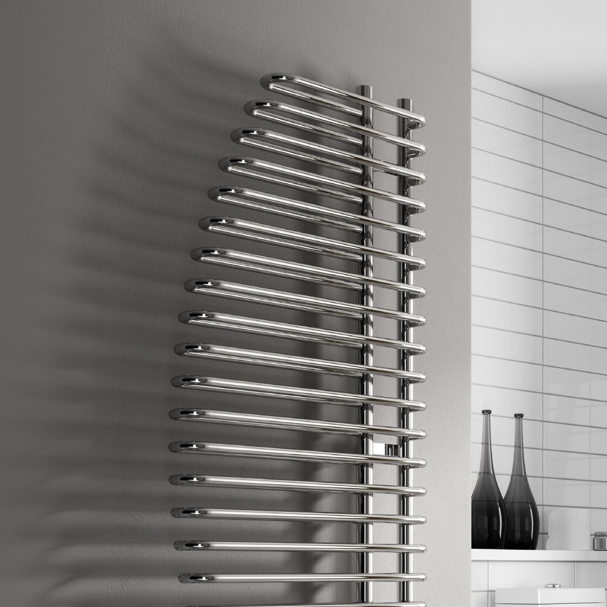 Reina Nola Mild Steel 1400x600 Chrome Towel Rail